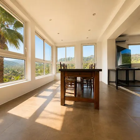 Vue Panoramique, 3 Chambres, 10 Personnes Golfe Saint-tropez 116m2 Apartment *